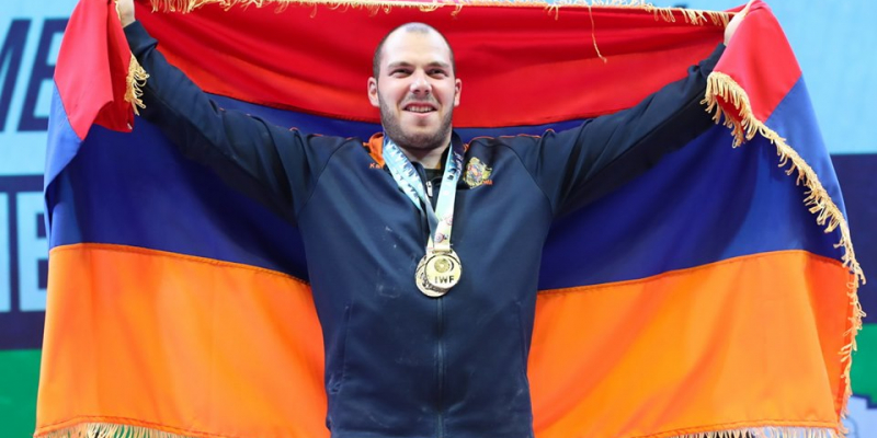 Ծանրորդ Հակոբ Մկրտչյանը` աշխարհի չեմպիոն