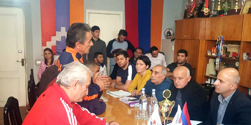 Հանդիպում-քննարկում՝ սամբոյի ֆեդերացիայի նախագահի հետ