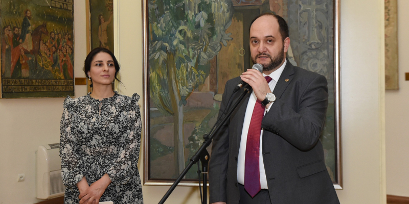 Arayik Harutyunyan Attends the Presentation of “Tumanyan-Komitas-150” Illustrated Art Album
