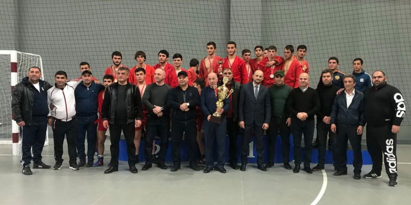 Հայտնի են սամբոյի Հայաստանի պատանեկան և երիտասարդական առաջնությունների չեմպիոնները