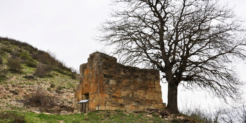 Արցախի գանձերը. Բռի եղցի
