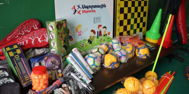 «Սպորտային սերունդ» ծրագրի հաղթող դպրոցները համալրվում են նոր մարզագույքով