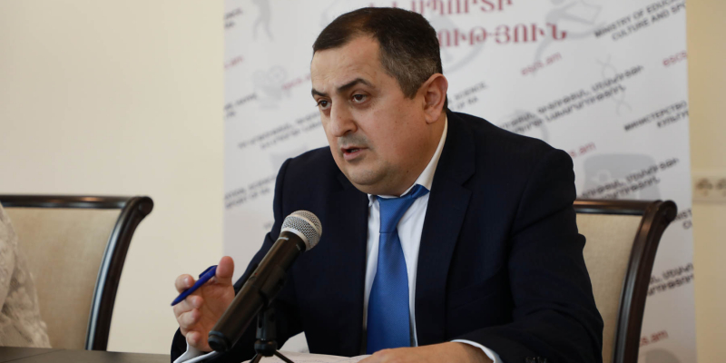 ESCS Deputy Minister Karen Giloyan receives the representatives of sports federations