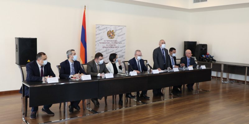 Մամուլի ասուլիս. ԿԳՄՍ նախարարն ու նրա տեղակալները պատասխանել են լրագրողների հարցերին