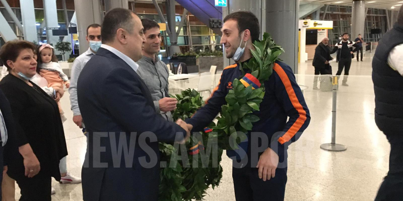 «Պատերազմից հետո, ասես, պարտավորված ենք մեդալ նվաճել». մարմնամարզության հավաքականը վերադարձել է Եվրոպայի առաջնությունից