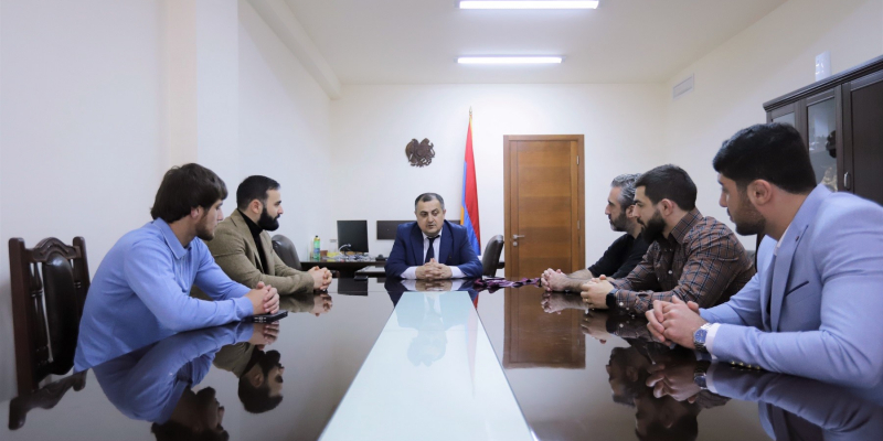 «Դուք, ձեր գործը սիրելով, ամեն ինչ անում եք հաջողության հասնելու համար». Կ. Գիլոյանն ընդունել է Հայաստանի գրեփլինգի ֆեդերացիայի ներկայացուցիչներին