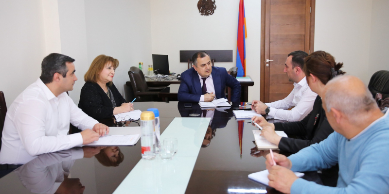 Աշխատանքային խորհրդակցություն՝ «ՀՀ վարչապետի գավաթ» դպրոցականների թիմային խճուղավազքին ընդառաջ