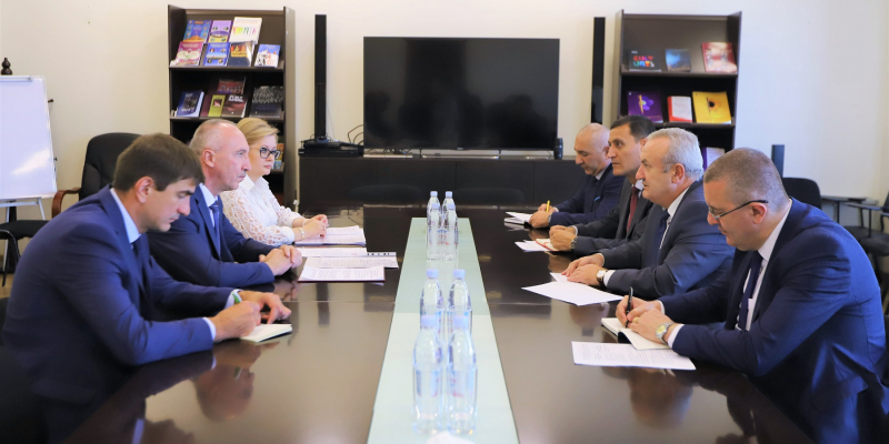 Վահրամ Դումանյանն ընդունել է ՀՀ-ում Բելառուսի Հանրապետության արտակարգ և լիազոր դեսպանին