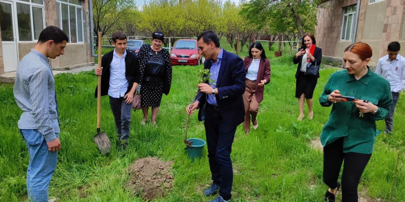 Քաղաքացու օրվան նվիրված միջոցառումներ 66 համայնքում
