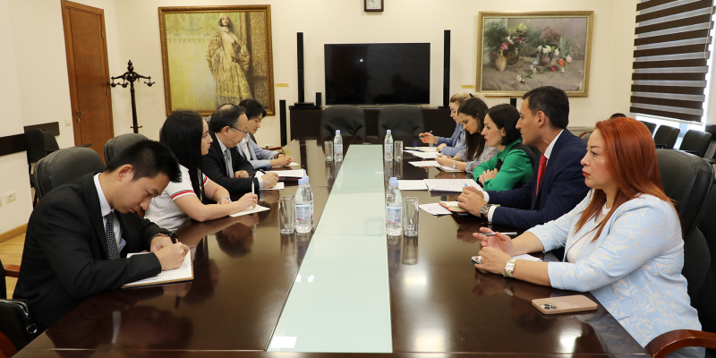 RA ESCS Minister Zhanna Andreasyan receives Ambassador Extraordinary and Plenipotentiary of the People's Republic of China to the Republic of Armenia Fan Yong