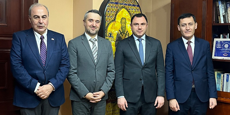 Վրաստանի կրթության, գիտության և երիտասարդության նախարարը  ծանոթացել է հայկական ձեռագրերին