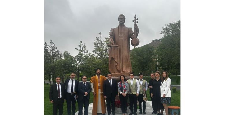Sayat Nova statue unveiled in Ashgabat