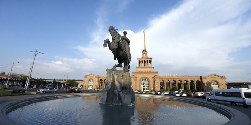 Երևան քաղաքի մարզական և մշակութային հաստատություններ