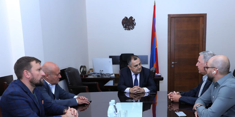 Meeting with the Deputy Secretary General of the International Ice Hockey Federation