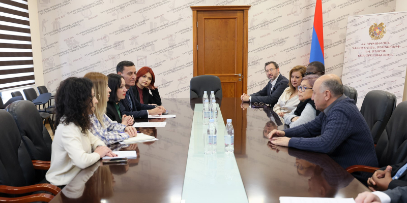 Minister Zhanna Andreasyan receives the delegation of the “Global Campaign for Education” organization