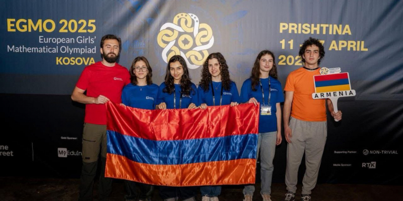 4 բրոնզե մեդալ՝ Եվրոպայի աղջիկների մաթեմատիկայի 14-րդ օլիմպիադայում