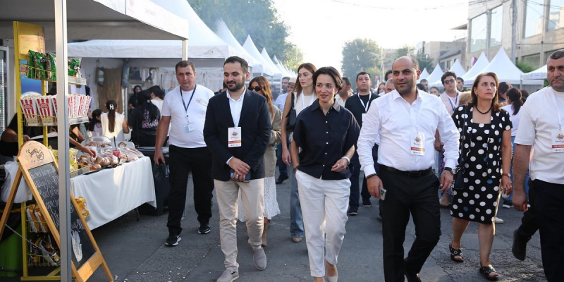 «Ֆեստիվառի» առաջին կանգառը՝ Արտաշատ. տոնական համերգին ավելի քան 20 հազար հանդիսական է ներկա եղել