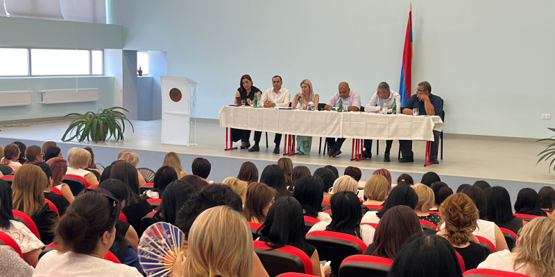 Կոտայքի մարզում  կամավոր ատեստավորում է անցել 830 ուսուցիչ․ օգոստոսյան խորհրդակցությունները շարունակվում են