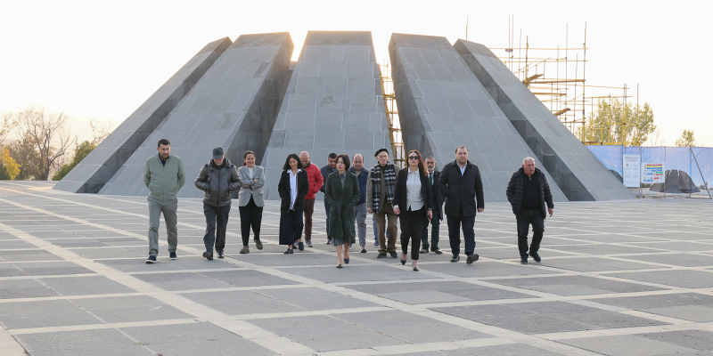 Ժաննա Անդրեասյանը հերթական անգամ հետևել է Հայոց ցեղասպանության հուշահամալիրի հիմնանորոգման աշխատանքներին