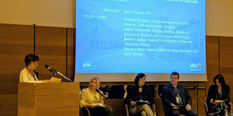 Խթանելով ցկյանս ուսումնառությունը. Արաքսիա Սվաջյանը մասնակցել է Թուրինում ընթացող քննարկմանը