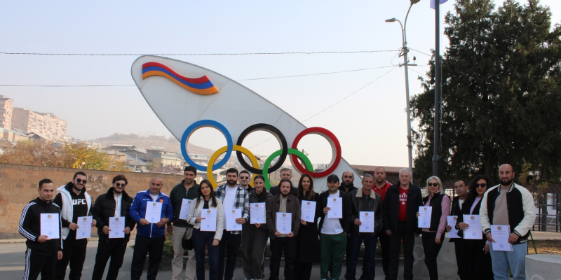 Տարբեր մարզաձևերի մարզիչ-մանկավարժների վերապատրաստումներ՝ արտերկրից հրավիրված մասնագետների ներգրավմամբ