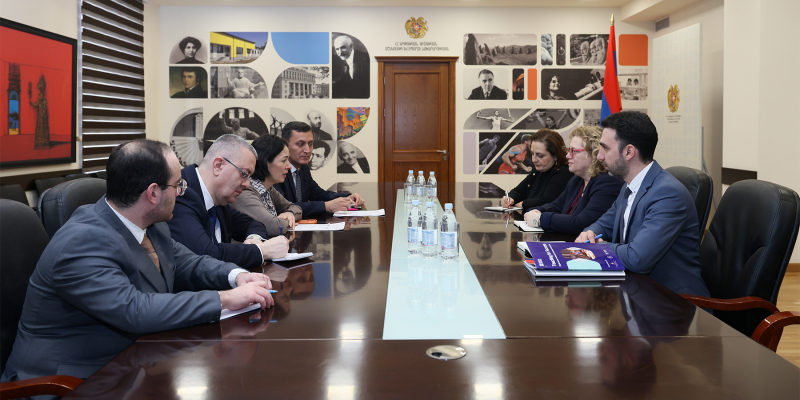 Жанна Андреасян встретилась с послом Соединённого Королевства Великобритании и Северной Ирландии Александрой Коул