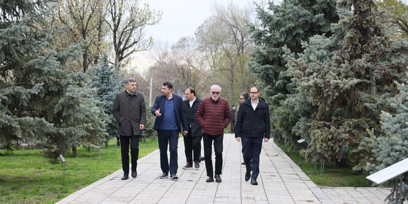 Գիտամեթոդական խորհրդի արտագնա նիստ Հայոց ցեղասպանության հուշահամալիրում