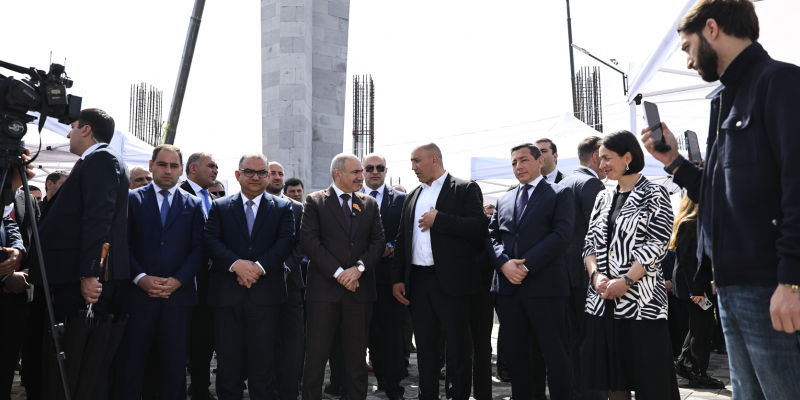 Տեղի է ունեցել Արթուր Աբրահամի անվան մանկապատանեկան մարզահամալիրի հիմնարկեքի արարողությունը