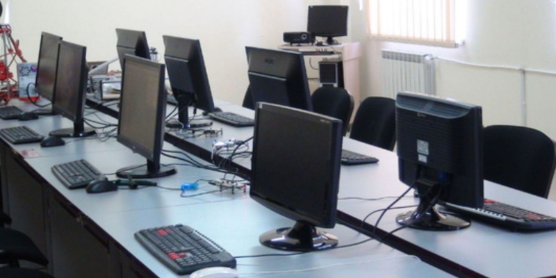 Робототехнические лаборатории «Армат» к концу года будут в 50% школ Армении