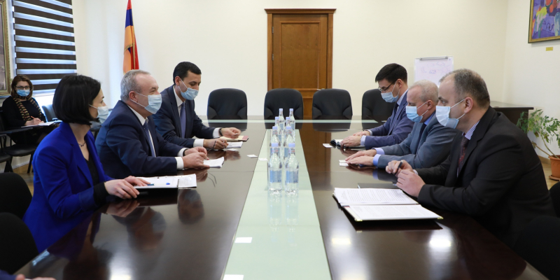 ESCS Minister receives the Ambassador of the Russian Federation to Armenia