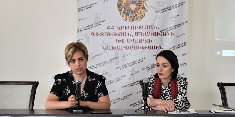 Teacher training reforms to be implemented: the document of the new system is discussed
