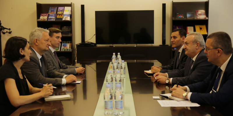 ESCS Minister Vahram Dumanyan receives Ambassador Extraordinary and Plenipotentiary of Germany to Armenia Victor Richter