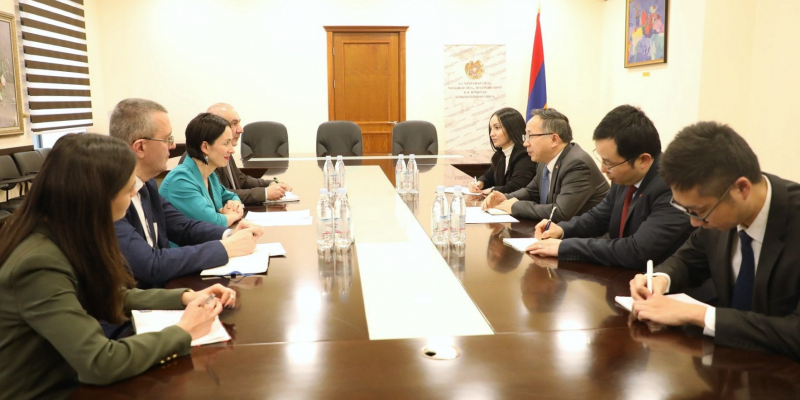 Zhanna Andreasyan receives the Ambassador Extraordinary and Plenipotentiary of the People's Republic of China to Armenia